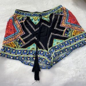 Printed flowy shorts